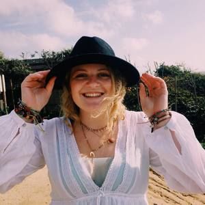 Meet your Posher, Rose